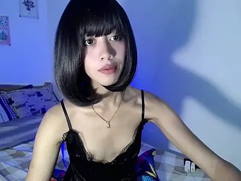 lovely kiannaHugecock online show from March 2026 05:56:02 AM