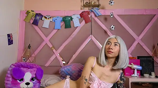 Sophia moo  online show from July 2026 05:14:01 AM
