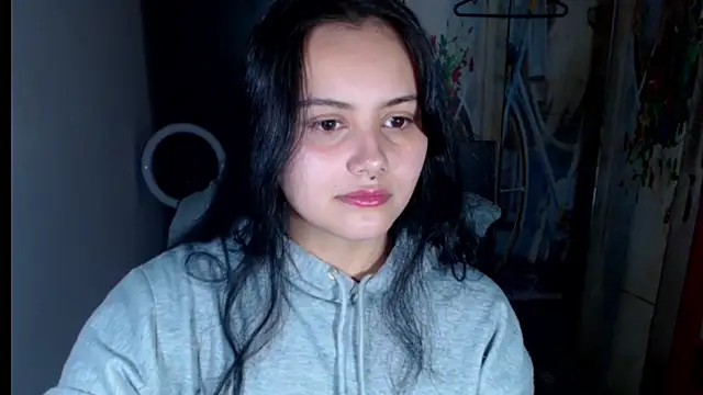 crazy daniela online show from October 2025 08:43:01 PM