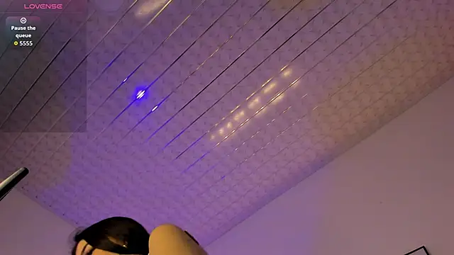 Snapshot of Zahra_milks chatting on September 2025 01:35:01 PM Zahra milks online show from September 2025 01:35:01 PM