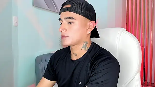 Snapshot of LiamDeep chatting on September 2025 08:53:02 PM LiamDeep online show from September 2025 08:53:02 PM