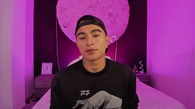 Snapshot of LiamDeep chatting on September 2025 05:51:01 AM LiamDeep online show from September 2025 05:51:01 AM