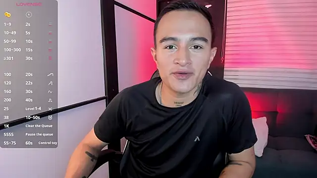 Snapshot of LiamDeep chatting on September 2025 09:18:01 PM LiamDeep online show from September 2025 09:18:01 PM