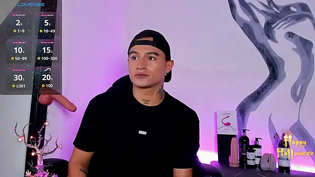 Snapshot of LiamDeep chatting on October 2025 08:31:01 PM LiamDeep online show from October 2025 08:31:01 PM