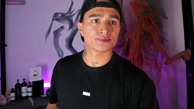 Snapshot of LiamDeep chatting on October 2025 09:02:02 PM LiamDeep online show from October 2025 09:02:02 PM