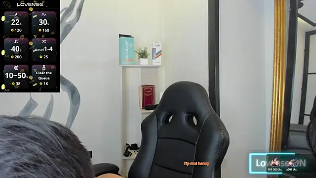 LiamDeep online show from November 2025 09:25:02 PM