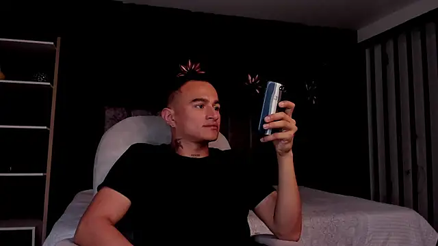 LiamDeep online show from May 2026 08:06:01 PM