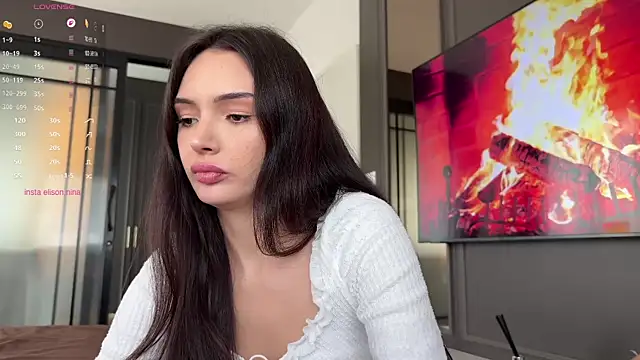 Snapshot of elisonni_ chatting on November 2025 08:59:02 AM elisonni online show from November 2025 08:59:02 AM