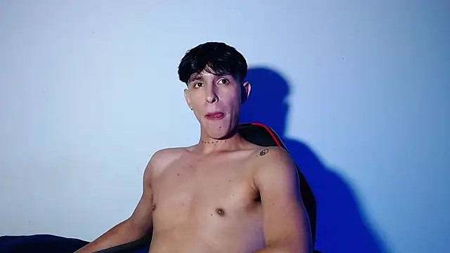 rowanbigboy23 online show from November 2025 05:38:01 AM