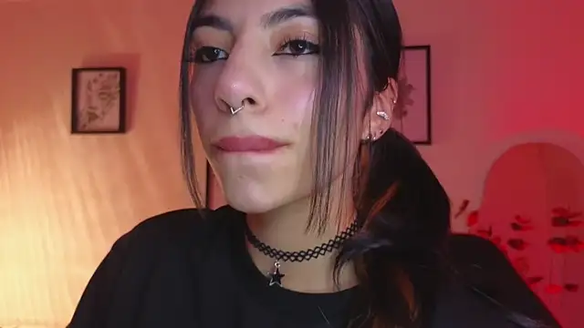 Snapshot of Hollyxx_ chatting on April 2026 09:30:02 PM Hollyxx online show from April 2026 09:30:02 PM