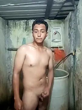 Snapshot of lalop221 chatting on February 2026 05:34:02 AM lalop221 online show from February 2026 05:34:02 AM