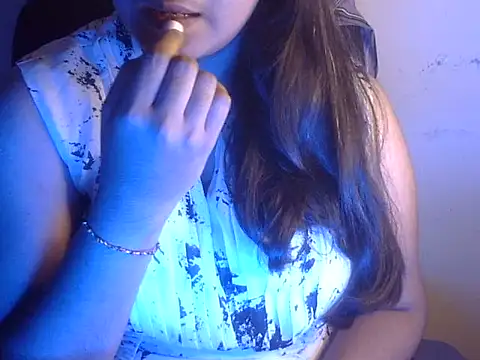 Aanya Hazel online show from September 2025 09:17:02 PM