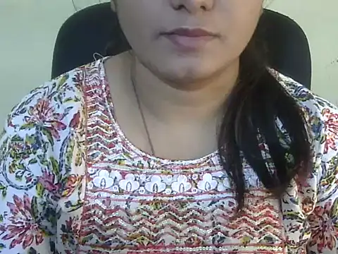 Aanya Hazel online show from November 2025 05:57:01 PM