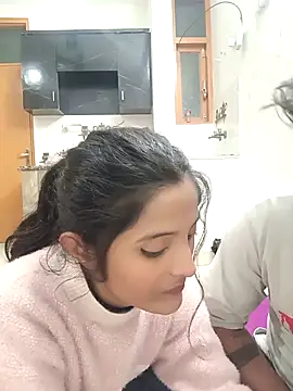 Snapshot of romantic_couple1 chatting on December 2025 01:02:01 AM romantic couple1 online show from December 2025 01:02:01 AM