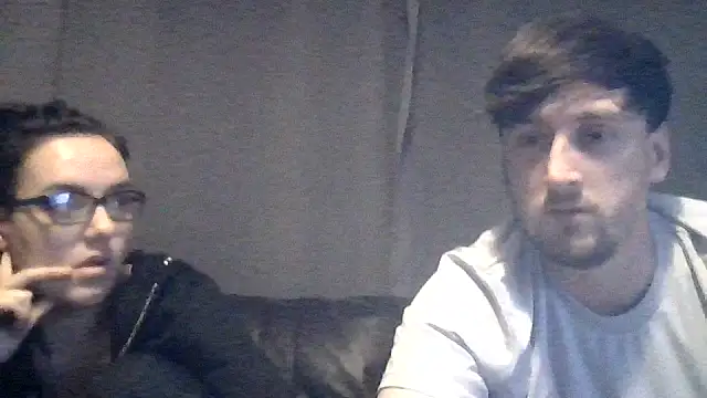 Snapshot of scottishcouple2002 chatting on October 2025 06:20:01 PM scottishcouple2002 online show from October 2025 06:20:01 PM