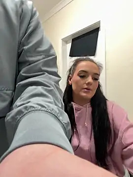 Snapshot of scottishcouple2002 chatting on October 2025 11:54:02 PM scottishcouple2002 online show from October 2025 11:54:02 PM