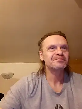 Kuba Gd online show from February 2025 11:11:01 PM