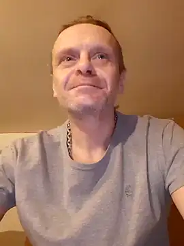 Kuba Gd online show from February 2025 08:29:02 PM