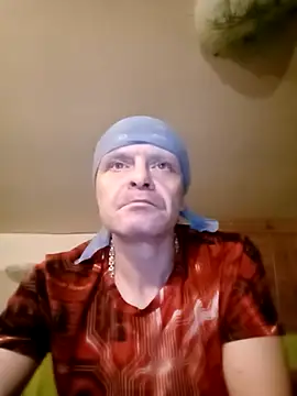 Kuba Gd online show from March 2025 11:43:02 PM