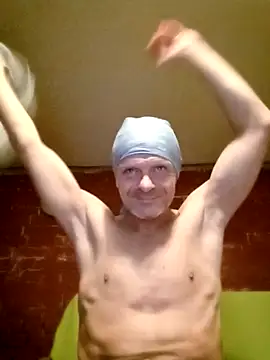 Kuba Gd online show from October 2025 03:24:01 PM