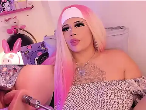 Missy Aprill online show from September 2025 02:08:02 PM