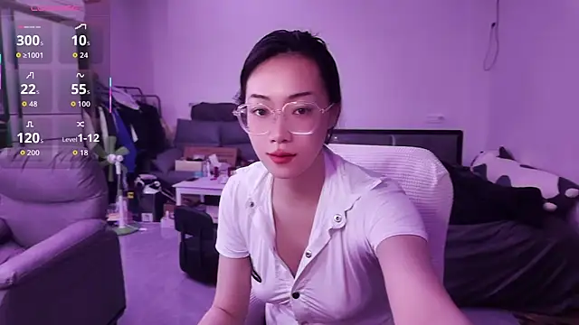 Snapshot of Linbaibai chatting on October 2025 04:52:02 PM Linbaibai online show from October 2025 04:52:02 PM