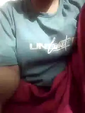 Snapshot of hezabi_queen07 chatting on September 2025 04:42:01 PM hezabi queen07 online show from September 2025 04:42:01 PM