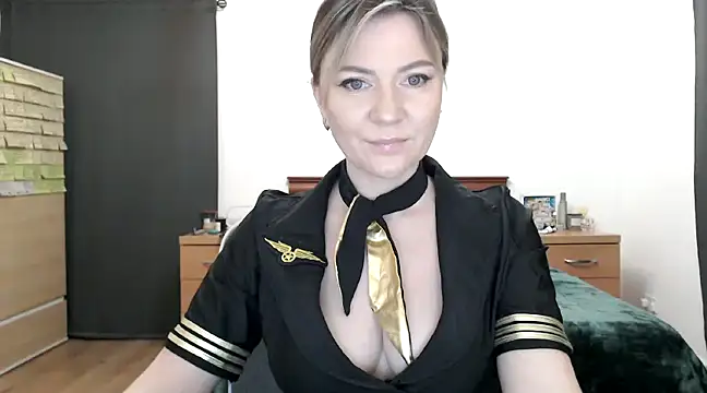 Snapshot of ParadiseAlina chatting on January 2025 06:39:01 PM ParadiseAlina online show from January 2025 06:39:01 PM