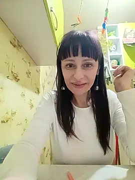 Lietta  online show from February 2026 06:42:01 PM