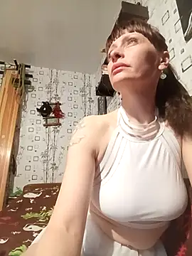 Lietta  online show from March 2026 08:08:02 PM