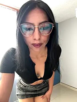 Clawd hot online show from October 2025 01:19:01 PM