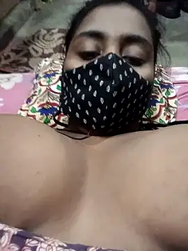 Schii69 online show from November 2025 07:14:02 PM