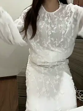 Snapshot of susu_baby chatting on November 2025 01:33:02 PM susu baby online show from November 2025 01:33:02 PM