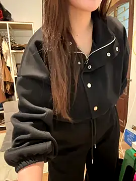 Snapshot of susu_baby chatting on November 2025 06:15:01 AM susu baby online show from November 2025 06:15:01 AM