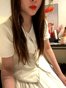 Snapshot of susu_baby chatting on November 2025 06:17:02 AM susu baby online show from November 2025 06:17:02 AM