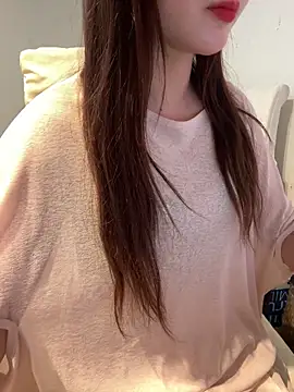 Snapshot of susu_baby chatting on December 2025 06:44:01 AM susu baby online show from December 2025 06:44:01 AM