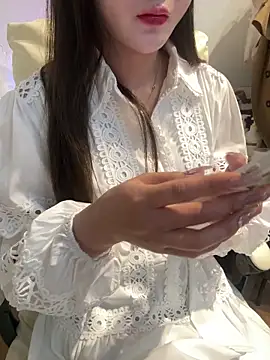 Snapshot of susu_baby chatting on February 2026 12:20:02 AM susu baby online show from February 2026 12:20:02 AM