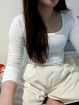 Snapshot of susu_baby chatting on February 2026 02:56:02 PM susu baby online show from February 2026 02:56:02 PM