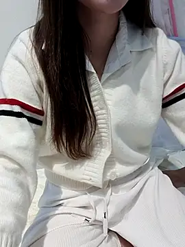 Snapshot of susu_baby chatting on February 2026 01:25:01 PM susu baby online show from February 2026 01:25:01 PM