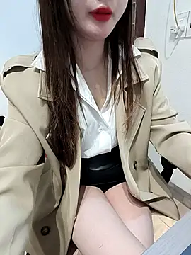 Snapshot of susu_baby chatting on February 2026 02:33:01 PM susu baby online show from February 2026 02:33:01 PM