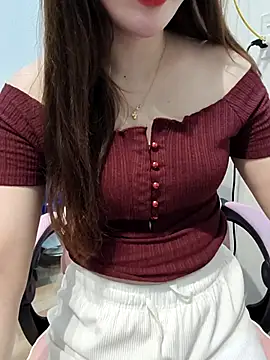 Snapshot of susu_baby chatting on February 2026 01:12:02 PM susu baby online show from February 2026 01:12:02 PM