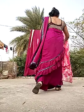 Snapshot of monu_bhabi chatting on February 2026 08:32:01 AM monu bhabi online show from February 2026 08:32:01 AM