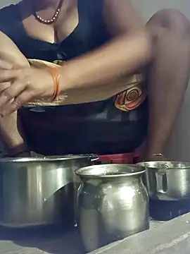 Snapshot of monu_bhabi chatting on March 2026 01:55:02 PM monu bhabi online show from March 2026 01:55:02 PM