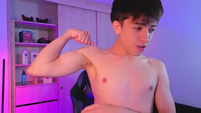 Snapshot of onlinenico chatting on September 2025 08:10:01 PM onlinenico online show from September 2025 08:10:01 PM