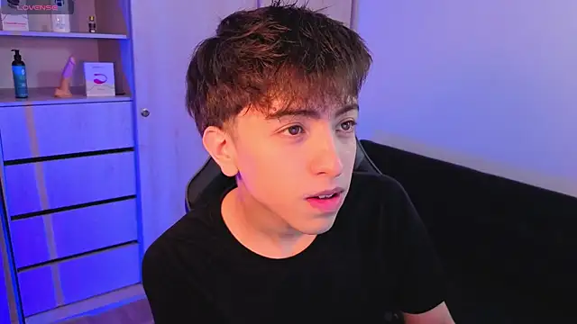 Snapshot of onlinenico chatting on September 2025 07:39:02 PM onlinenico online show from September 2025 07:39:02 PM