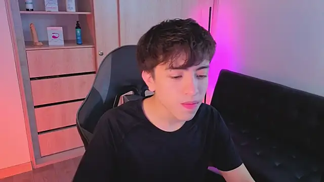 Snapshot of onlinenico chatting on October 2025 08:09:02 PM onlinenico online show from October 2025 08:09:02 PM