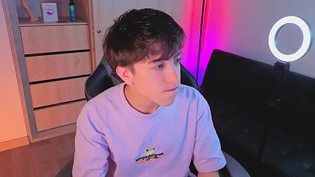 Snapshot of onlinenico chatting on October 2025 08:09:02 PM onlinenico online show from October 2025 08:09:02 PM