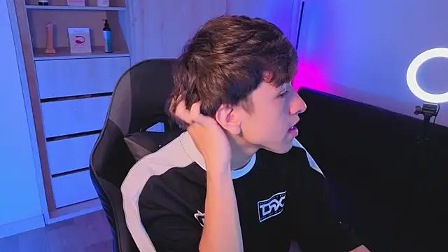 Snapshot of onlinenico chatting on October 2025 08:00:02 PM onlinenico online show from October 2025 08:00:02 PM