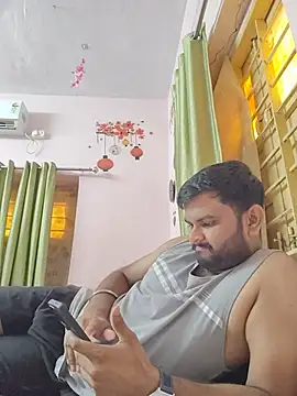 Naughtyboy08 online show from July 2026 10:39:01 AM