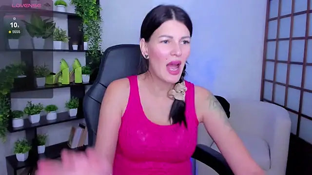 Snapshot of O1d_Lady chatting on October 2025 08:57:01 AM O1d Lady online show from October 2025 08:57:01 AM